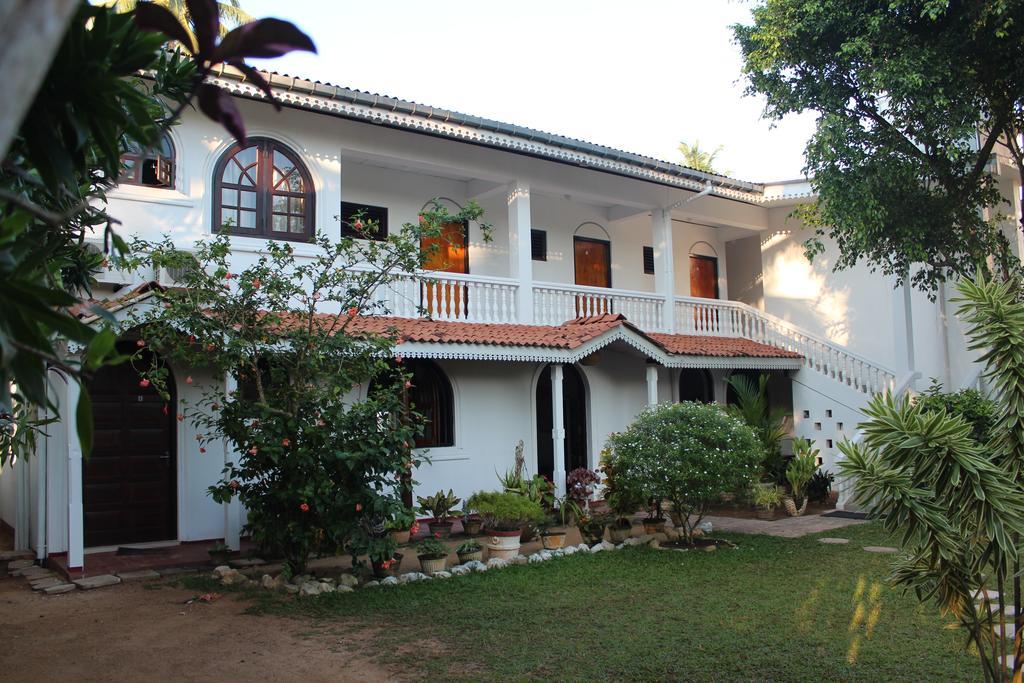 Hotel Hideaway Hikkaduwa Extérieur photo