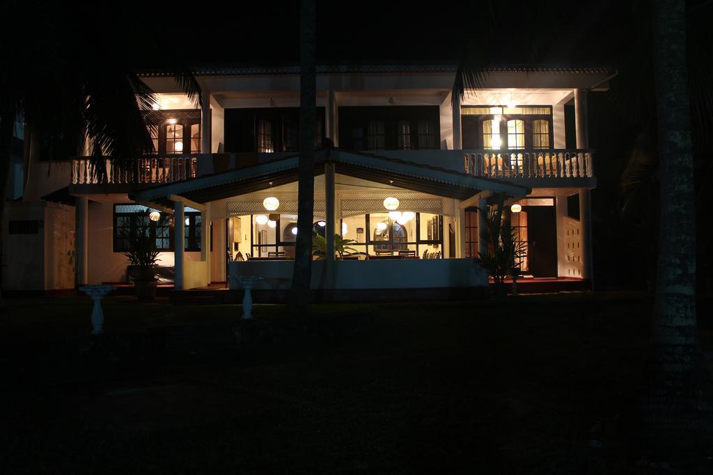 Hotel Hideaway Hikkaduwa Extérieur photo